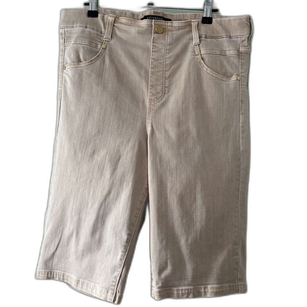 Liverpool LA Cruiser Bermuda Short Jeans Pull On Size Large